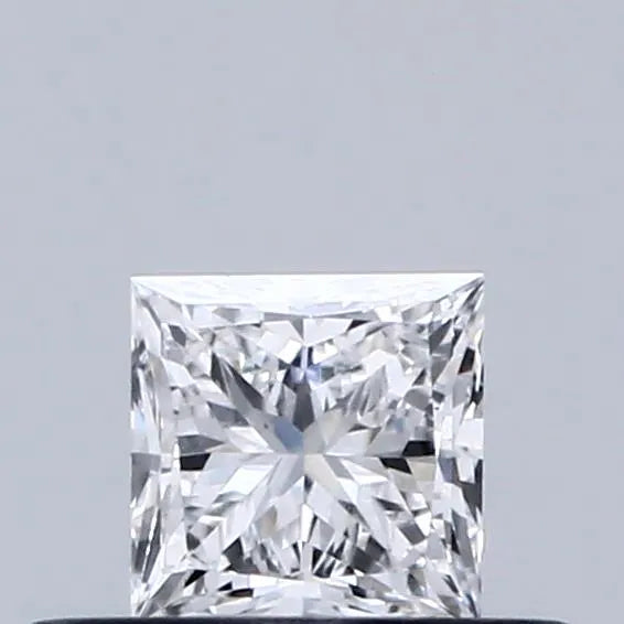 0.34ct Princess Lab Grown Diamond (Colour D, Clarity VVS2, IGI Certified)