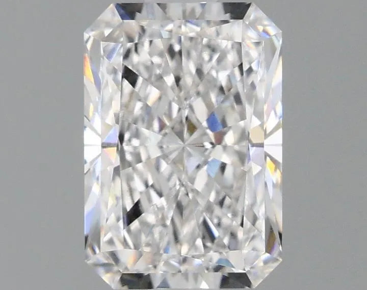 1.56ct Radiant Lab Grown Diamond (Colour D, Clarity VVS2, IGI Certified)