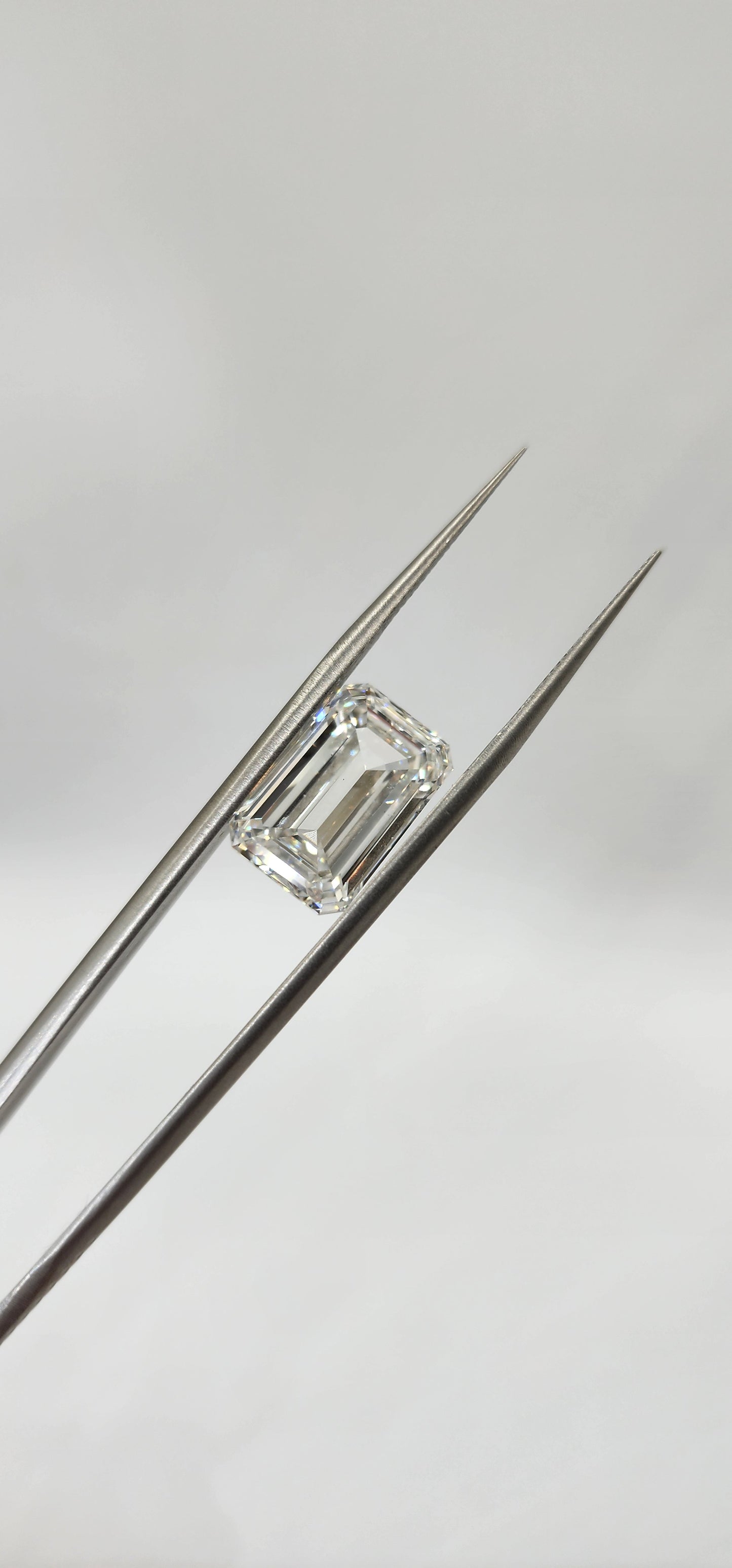 8.11 Carat Emerald Lab Grown Diamond, Color G, VS2 Clarity IGI Certified
