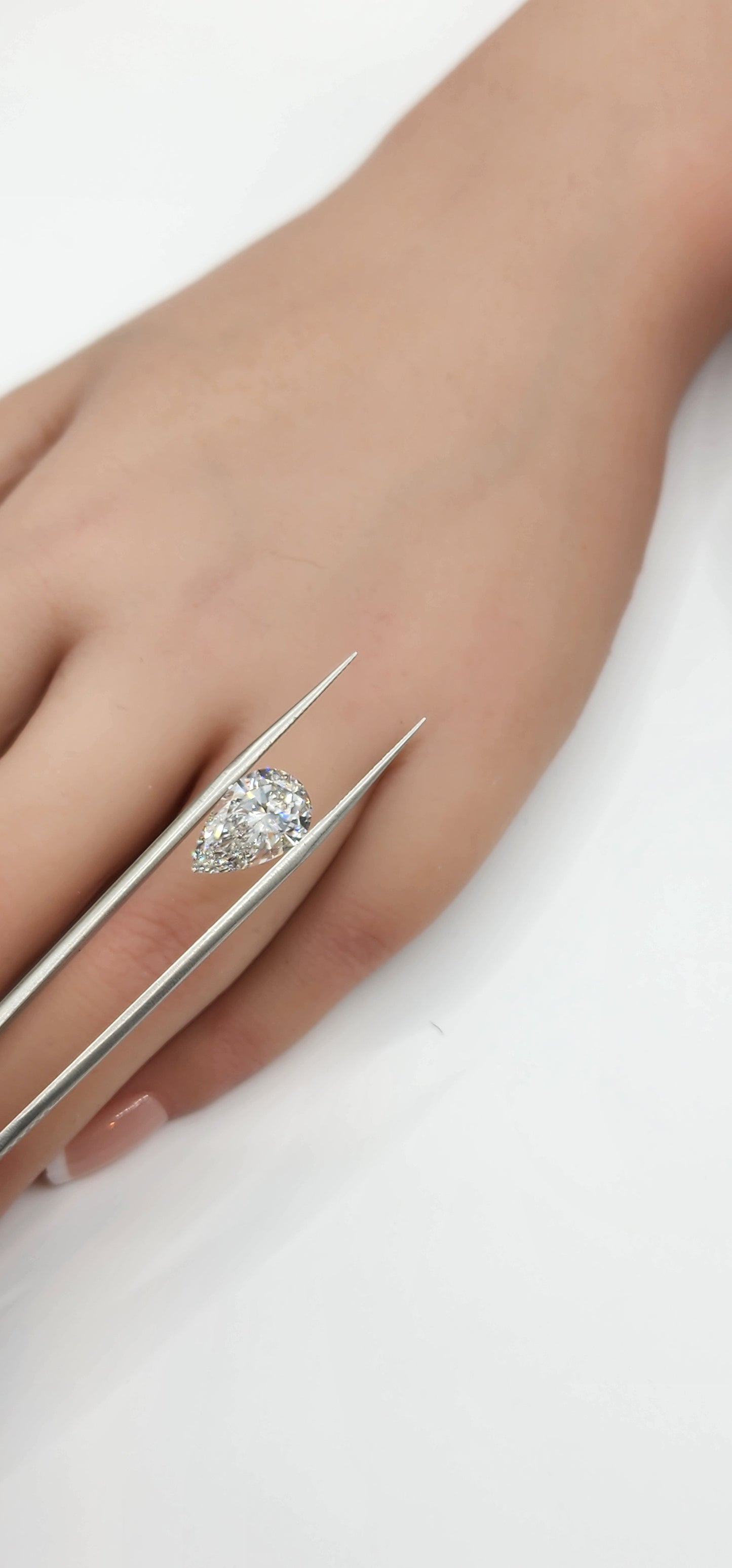 4.18 Carat Pear Lab Grown Diamond, Color G, VS1 Clarity IGI Certified