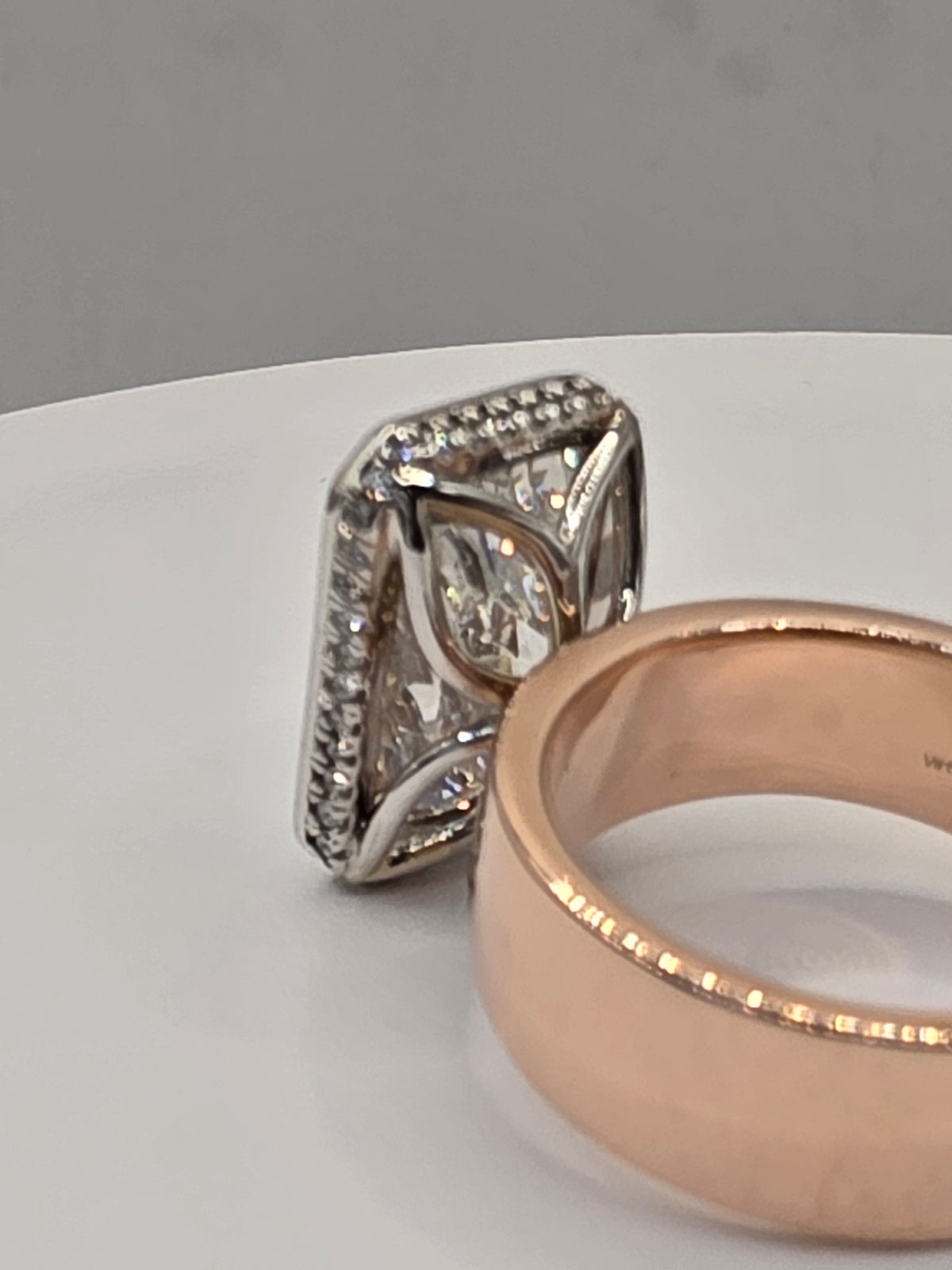 9 Carat Radiant G/VS2 IGI Certified Lab Diamond in 6mm Wide Rose Gold Cigar Band with Hidden Halo and Tulip Basket. Size 7