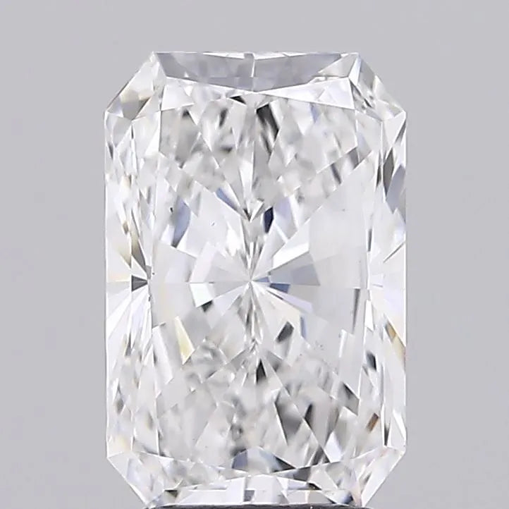3.00ct Radiant Lab Grown Diamond (Colour E, Clarity VS1, IGI Certified)