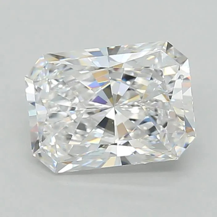 3.05ct Radiant Lab Grown Diamond (Colour D, Clarity VVS1, IGI Certified)