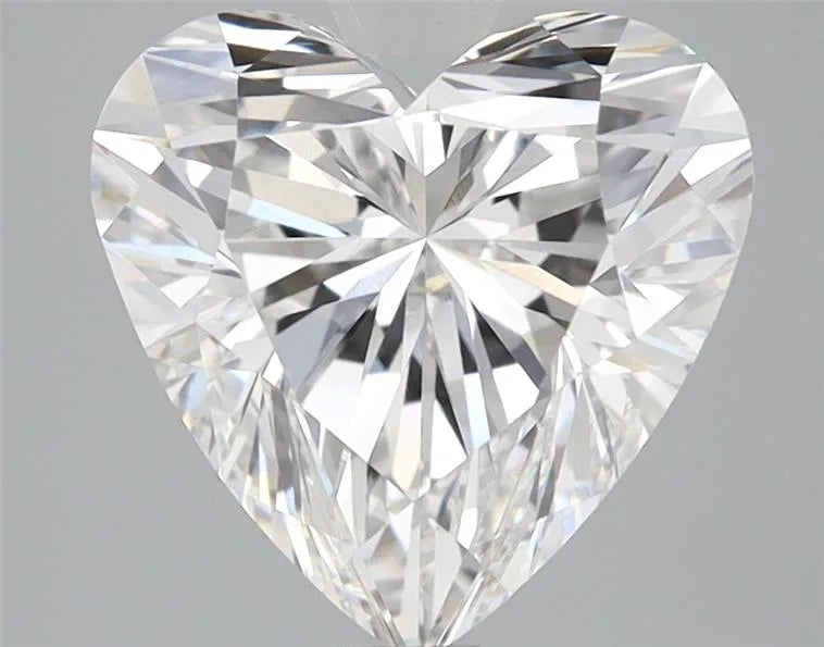 3.08ct Heart Lab Grown Diamond (Colour E, Clarity VVS2, IGI Certified)
