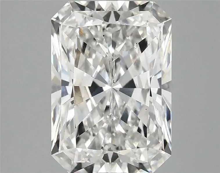 3.10ct Radiant Lab Grown Diamond (Colour F, Clarity VS2, IGI Certified)