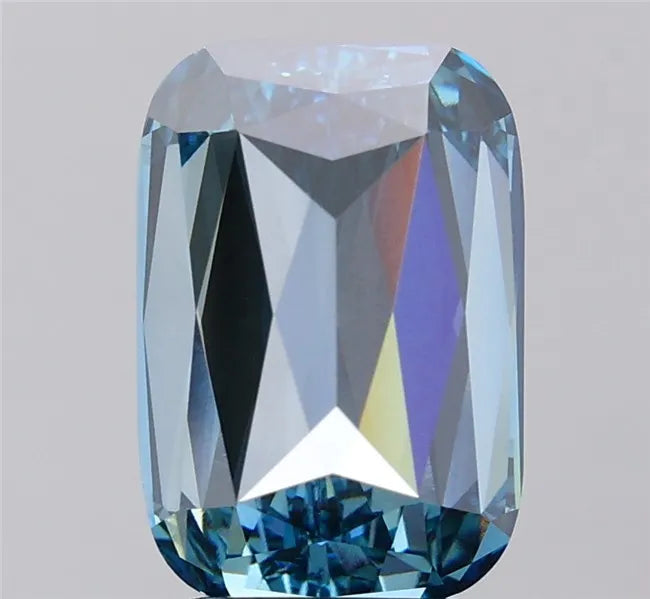 5.04ct Cushion modified Lab Grown Diamond (Colour Fancy Vivid Blue, Clarity VVS2, IGI Certified)