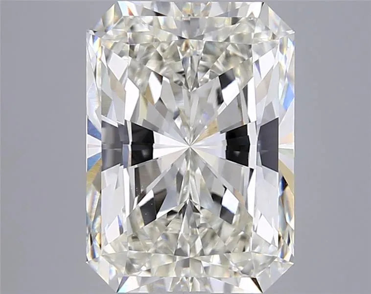 5.07ct Radiant Lab Grown Diamond (Colour H, Clarity VVS2, IGI Certified)