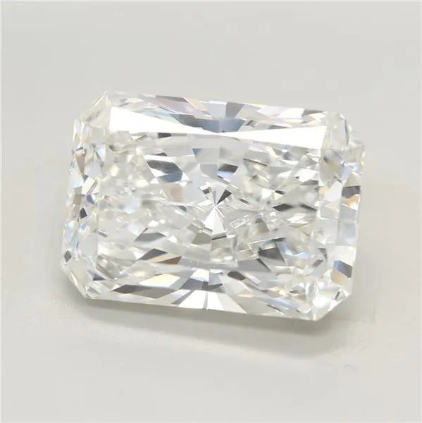 6.50ct Radiant Lab Grown Diamond (Colour E, Clarity VVS2, IGI Certified)