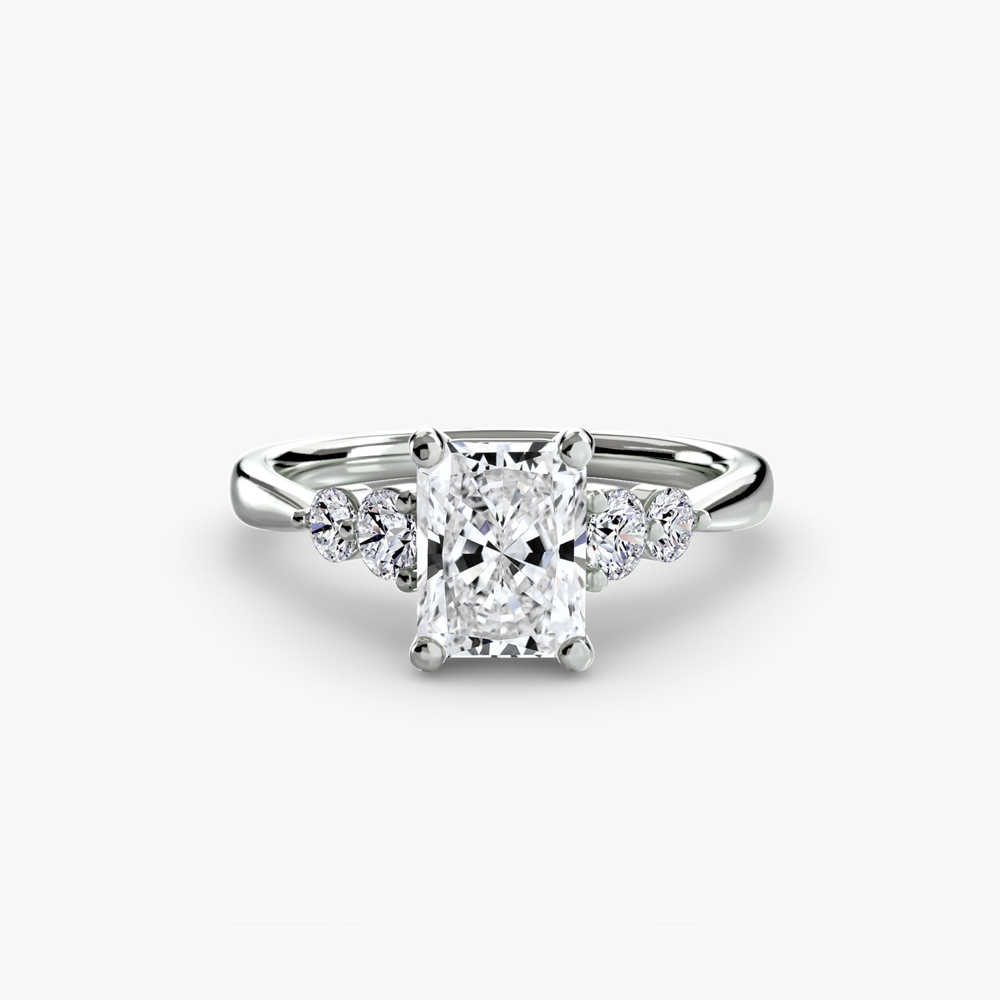 The "New Orleans" Solitaire with Shoulder Accents