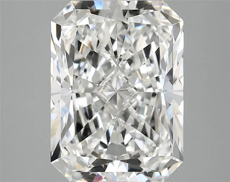 2.95ct Radiant Lab Grown Diamond (Colour F, Clarity VS1, IGI Certified)
