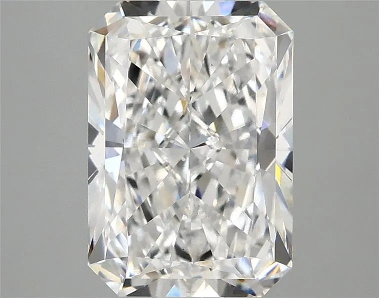 2.98ct Radiant Lab Grown Diamond (Colour E, Clarity VS2, IGI Certified)