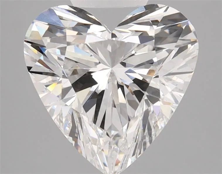 2.37ct Heart Lab Grown Diamond (Colour D, Clarity VVS2, IGI Certified)