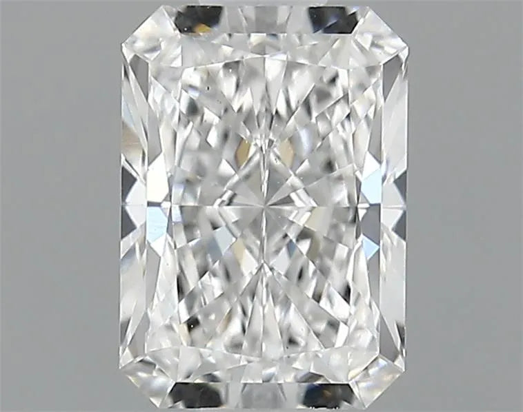2.68ct Radiant Lab Grown Diamond (Colour F, Clarity VVS2, IGI Certified)