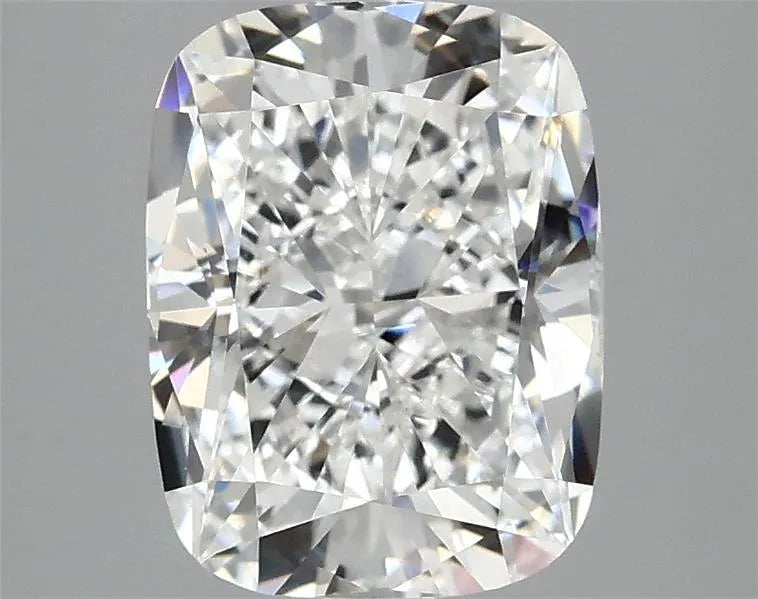 2.87ct Cushion modified Lab Grown Diamond (Colour E, Clarity VVS2, IGI Certified)