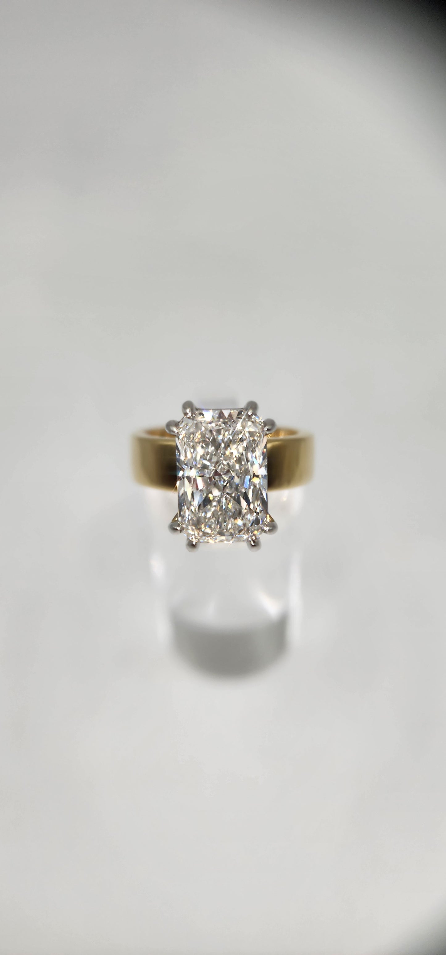 "The Kim" 4.5 Radiant Cut F, VS1 on 14K Yellow Gold 5.5 mm Cigar Band, with 14K White Gold Double-Claw Prongs, IGI Certified Lab Grown Diamond