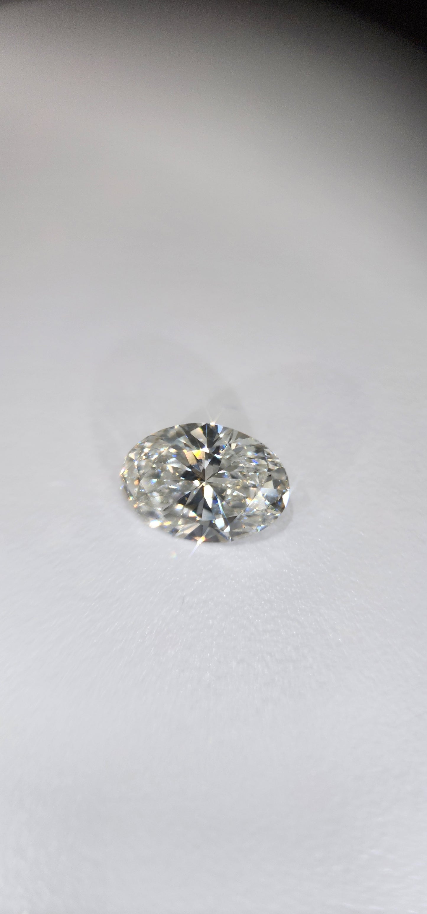 3.07 Carat Oval Lab Grown Diamond, Color G, VS1 Clarity IGI Certified (723535646)