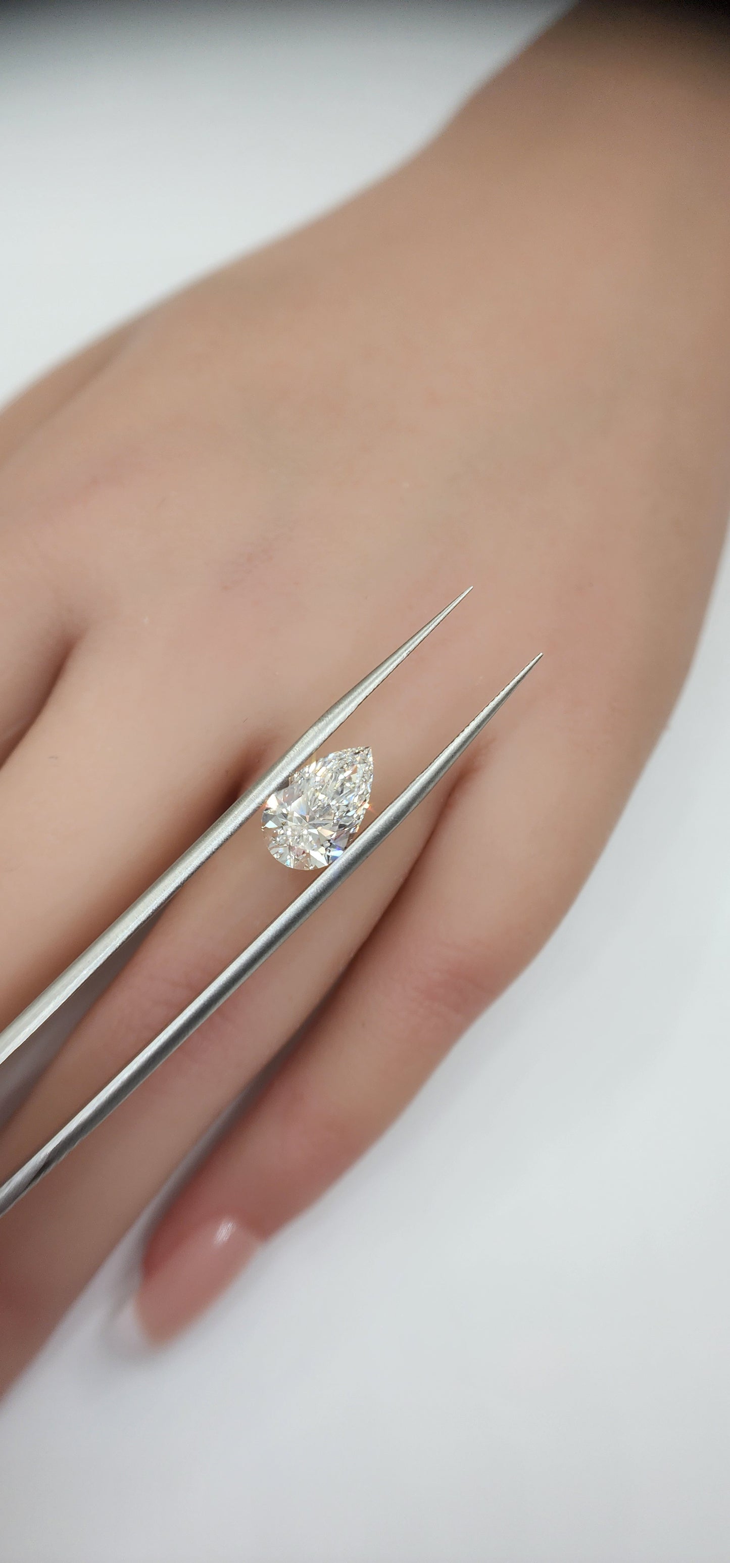 3.19 Carat Pear Lab Grown Diamond, Color G, VS1 Clarity IGI Certified