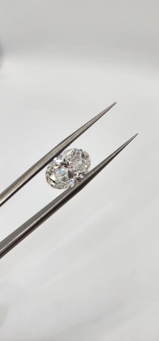 5.02 Carat Oval Lab Grown Diamond, Color E, VVS2 Clarity IGI Certified