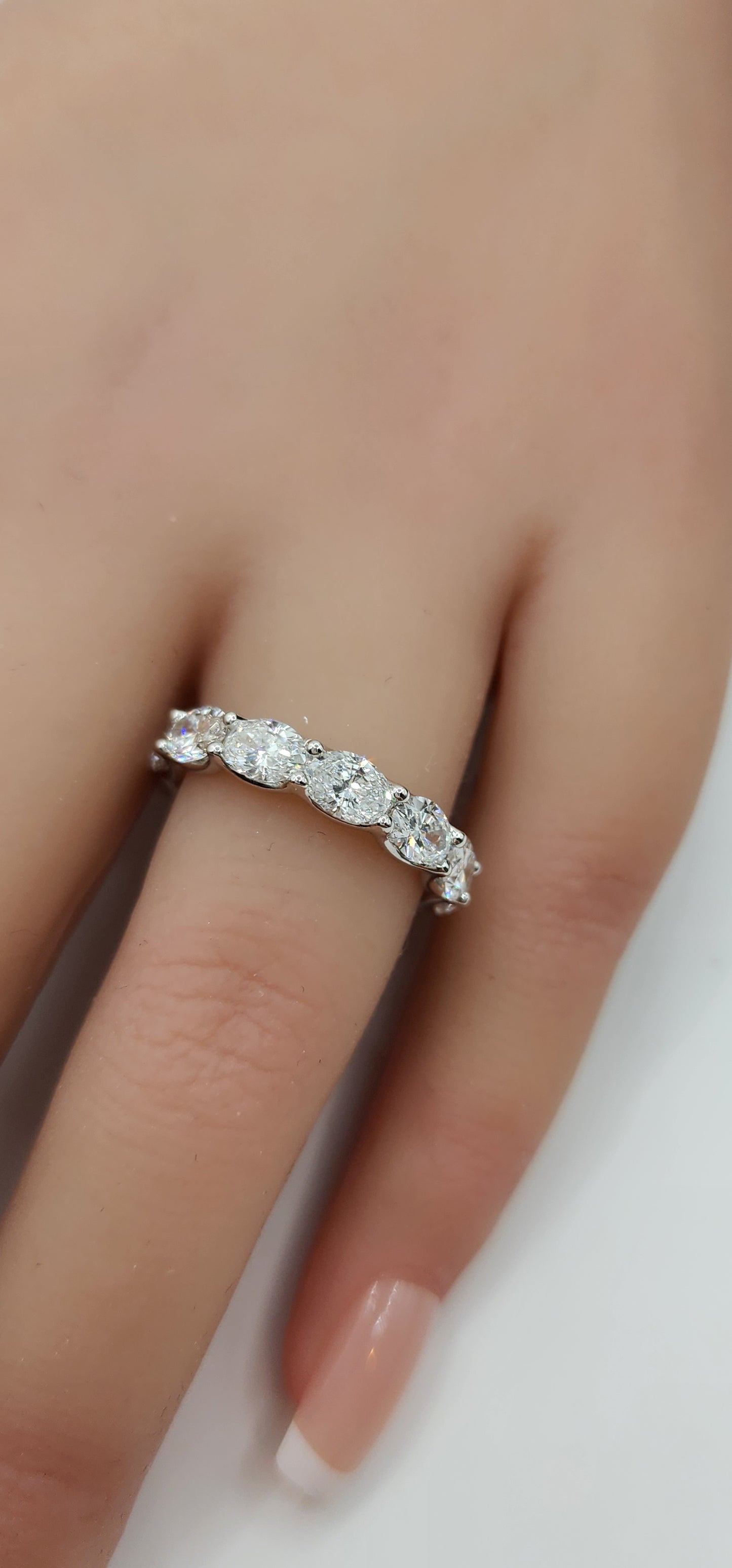 4 Carat Total Weight Oval Eternity Band (East/West Setting), 14k White Gold, Size 7