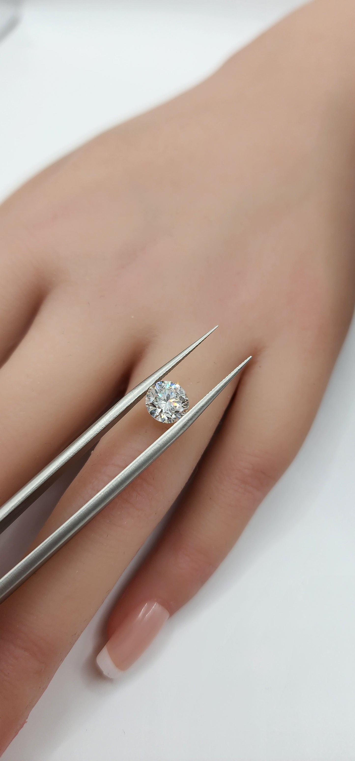 1.51 Carat Round Lab Grown Diamond, Color F, VVS2 Clarity IGI Certified