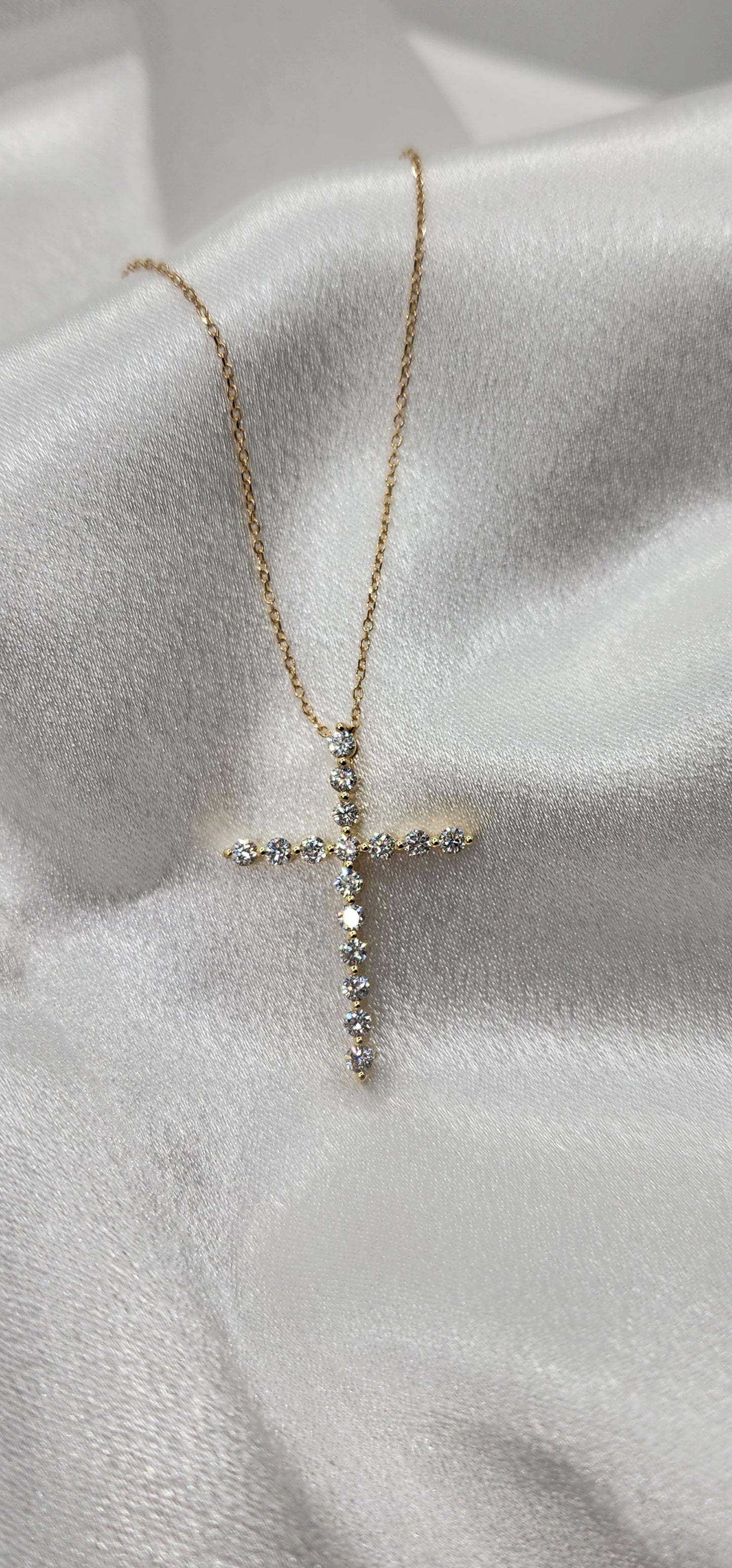 .88 Carat Total Weight Lab Grown Diamond Cross Pendant with 18" Diamond-Cut Cable Chain Necklace