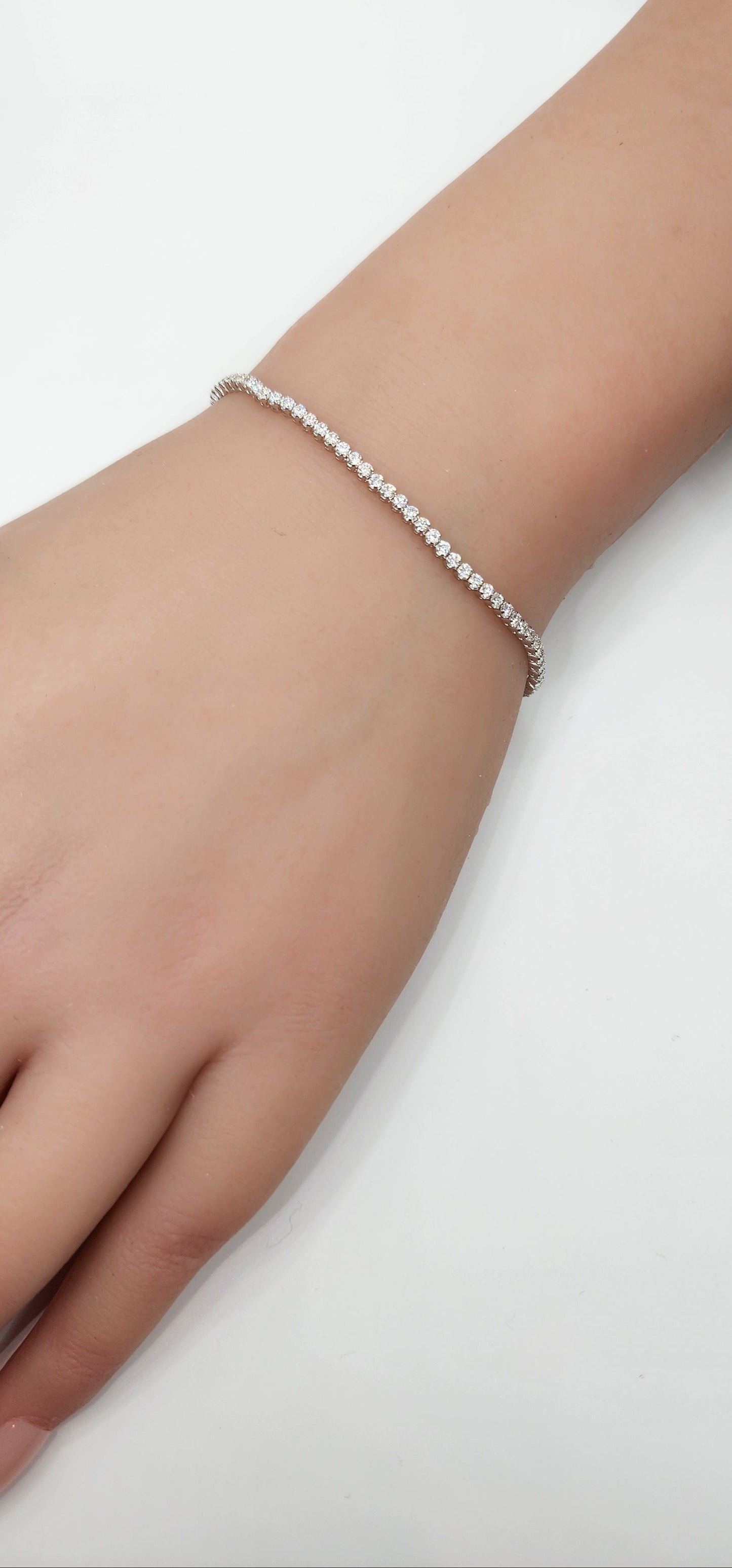 1.5 Carat Total Weight White Gold Tennis Bracelet w/ Round Lab Grown Diamonds