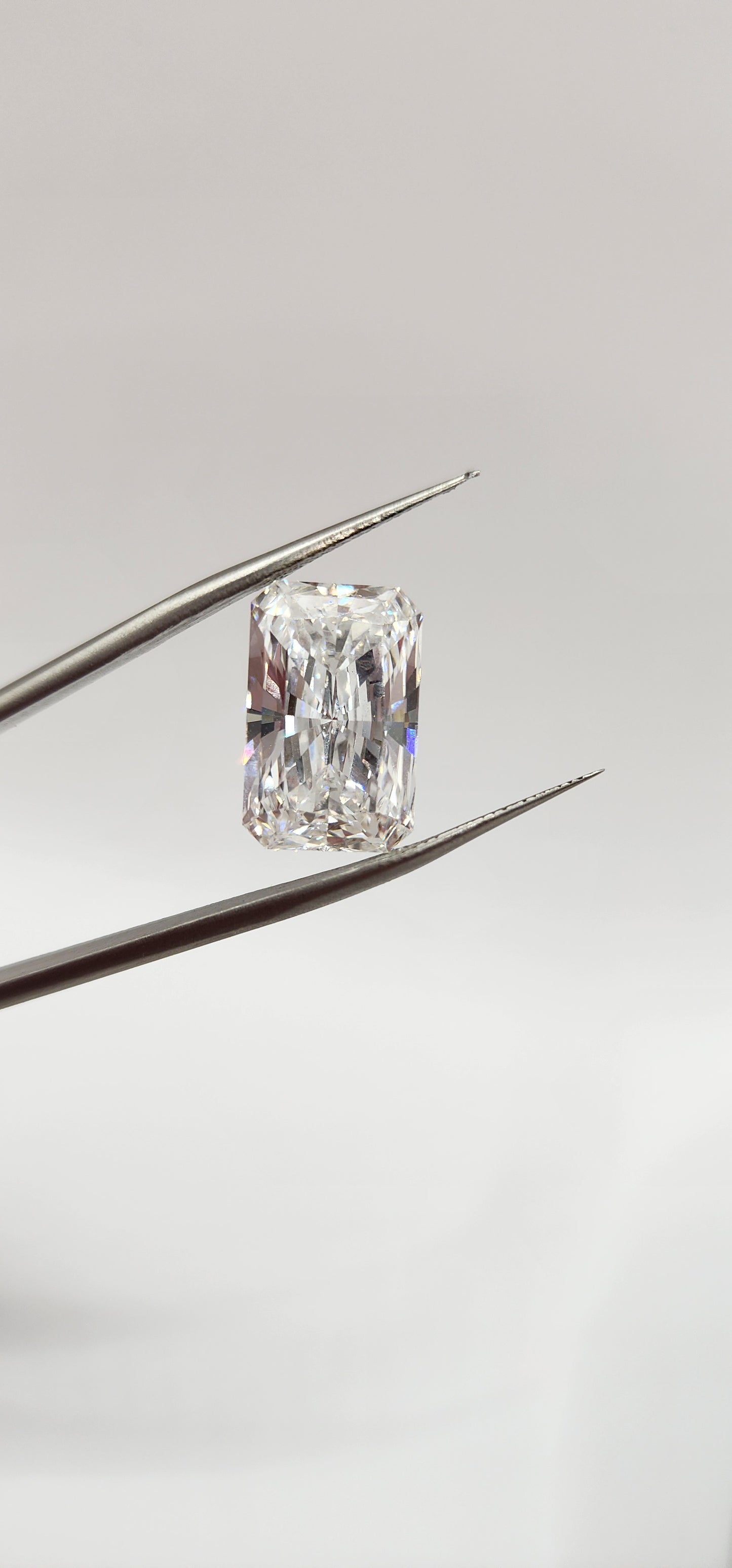 9.71 Carat Radiant Cut Lab Grown Diamond, Color E, VS1 Clarity IGI Certified
