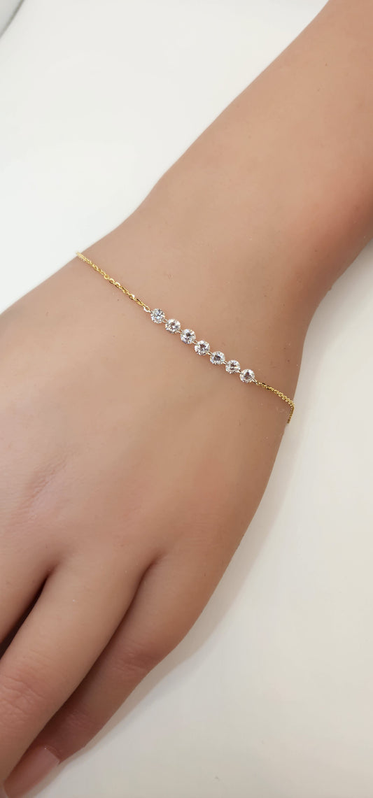 1 Carat Total Weight, 7 diamond bracelet in 14k Yellow Gold, Adjustable