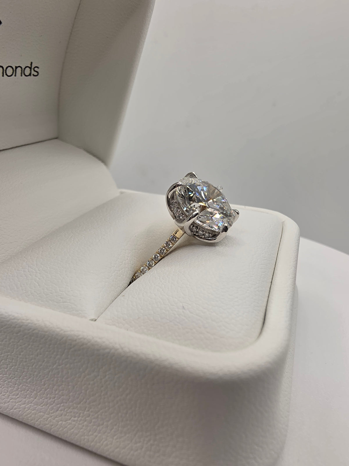 6 Carat Round Solitaire & 10k YG Solid Gold Band, IGI Certified w/ Hidden Halo and Tulip Basket