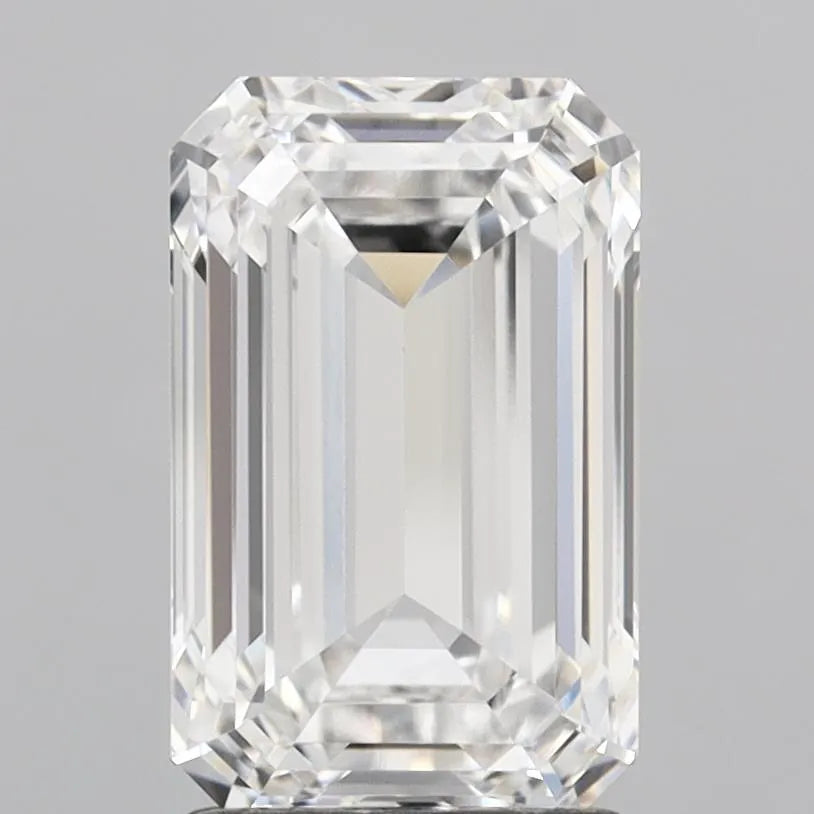 3.01ct Emerald Lab Grown Diamond (Colour E, Clarity VVS1, IGI Certified)