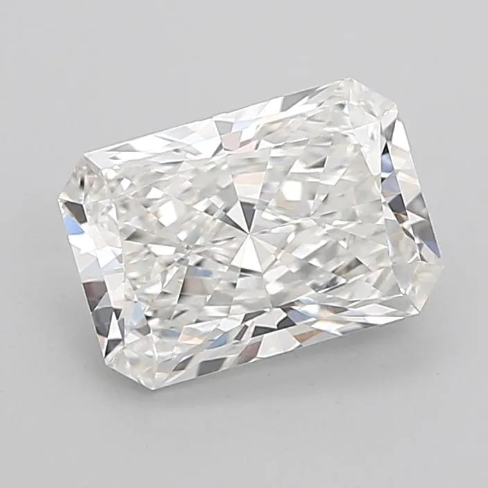 3.06ct Radiant Lab Grown Diamond (Colour F, Clarity VVS2, IGI Certified)