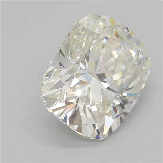 3.07ct Cushion brilliant Lab Grown Diamond (Colour H, Clarity VVS1, IGI Certified)