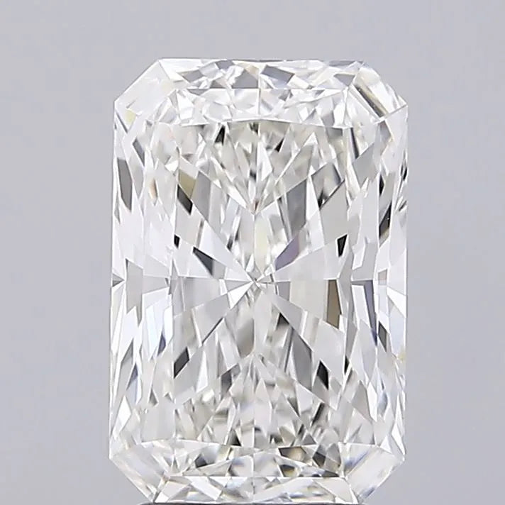 3.10ct Radiant Lab Grown Diamond (Colour G, Clarity VVS2, IGI Certified)