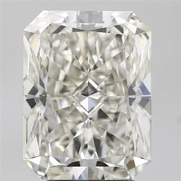 3.51ct Radiant Lab Grown Diamond (Colour G, Clarity VVS2, IGI Certified)