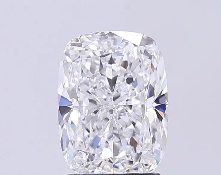 4.08ct Cushion modified Lab Grown Diamond (Colour G, Clarity VVS2, IGI Certified)