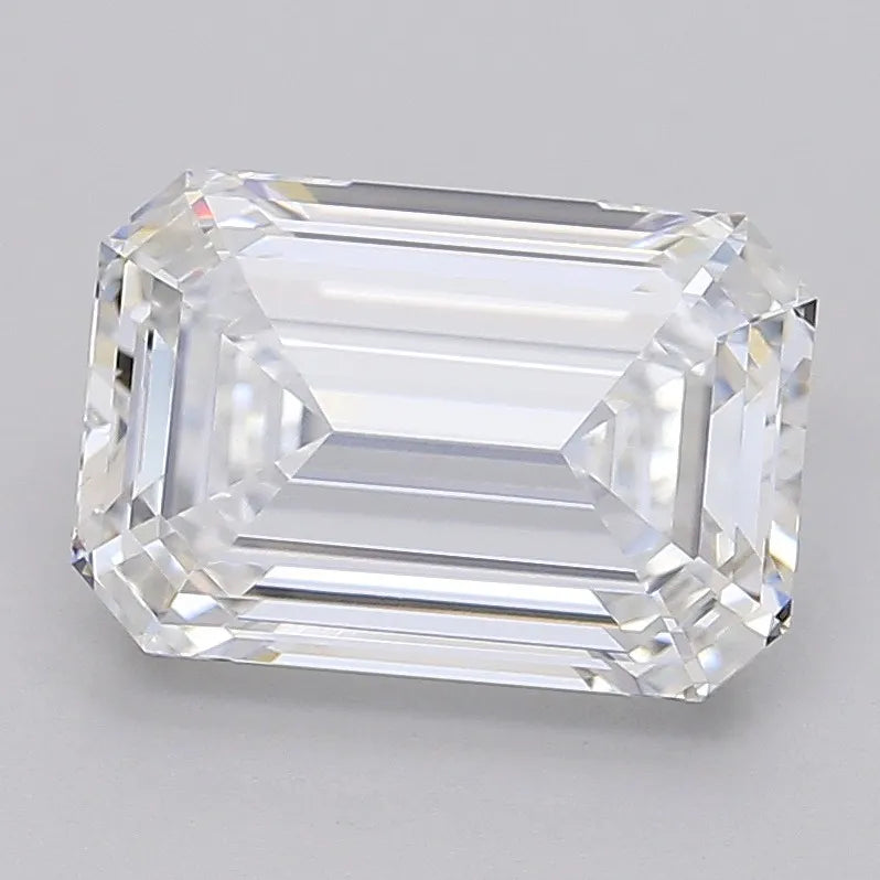 4.21ct Emerald Lab Grown Diamond (Colour E, Clarity VVS2, IGI Certified)