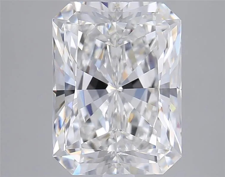 5.14ct Radiant Lab Grown Diamond (Colour F, Clarity VVS2, IGI Certified)