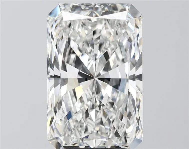 6.59ct Radiant Lab Grown Diamond (Colour E, Clarity VVS2, IGI Certified)