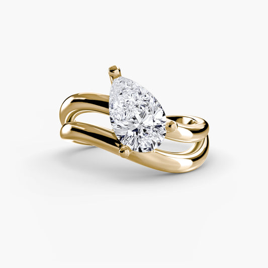 The "Venice" Wave Ring