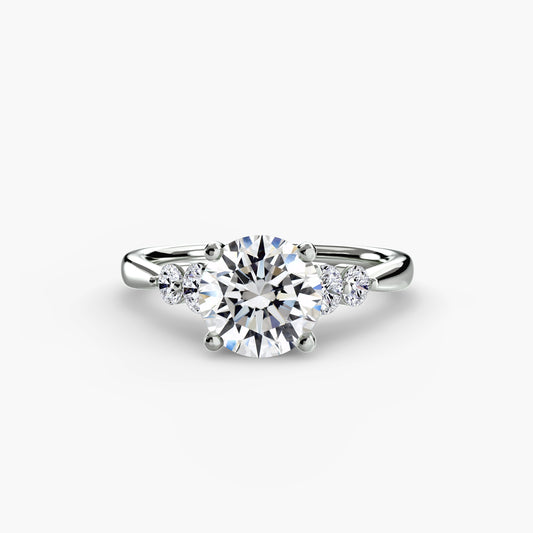 The "New Orleans" Solitaire with Shoulder Accents