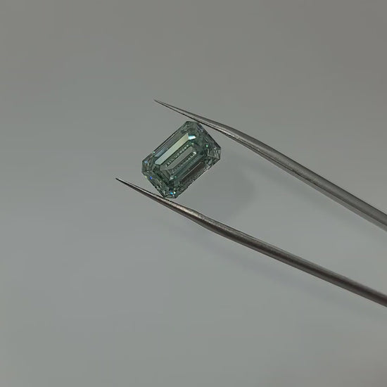 Video of emerald cut green lab diamond