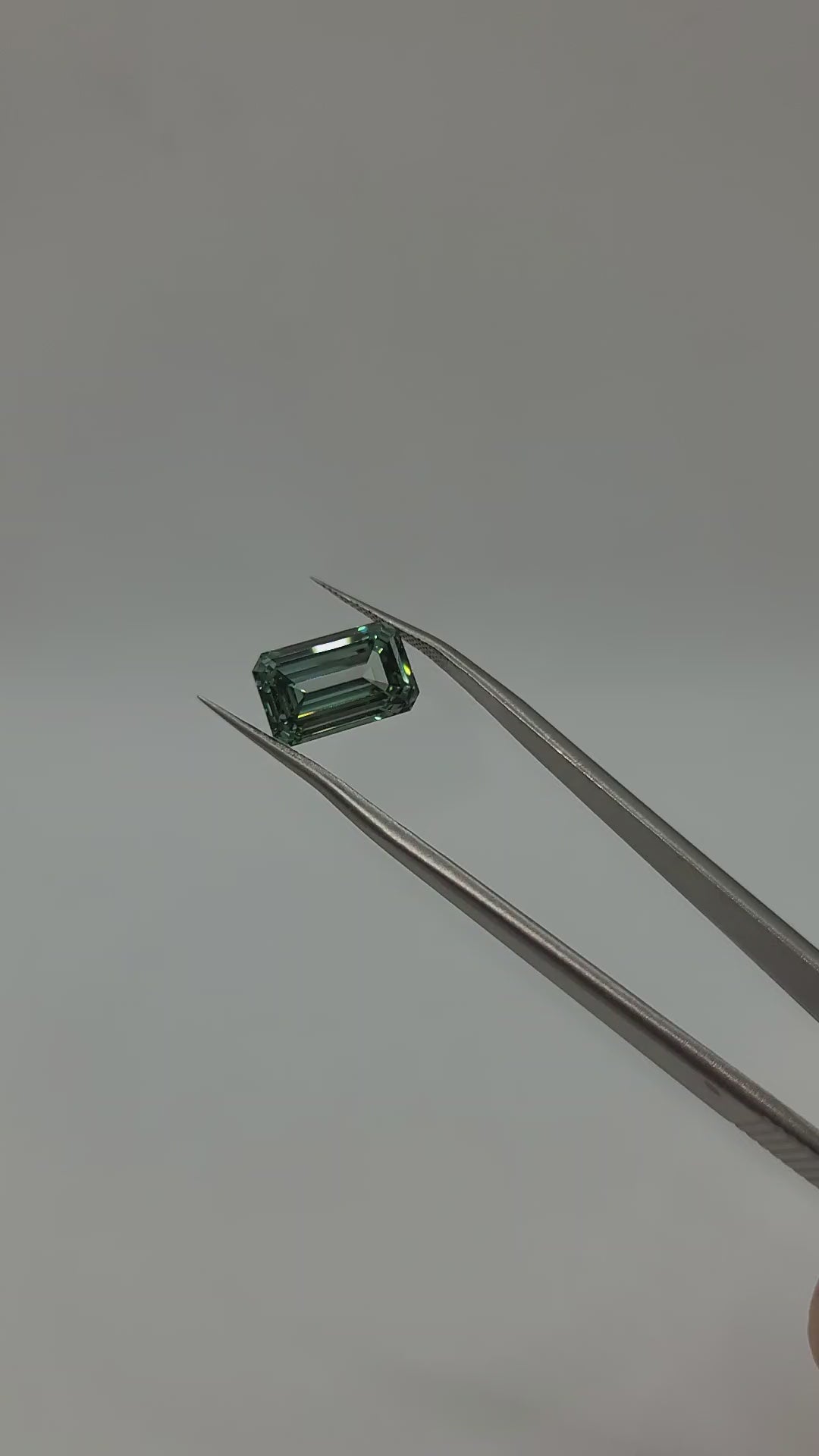 video for green lab diamond