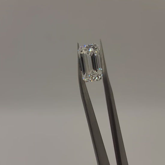 Video of lab diamond emerald cut